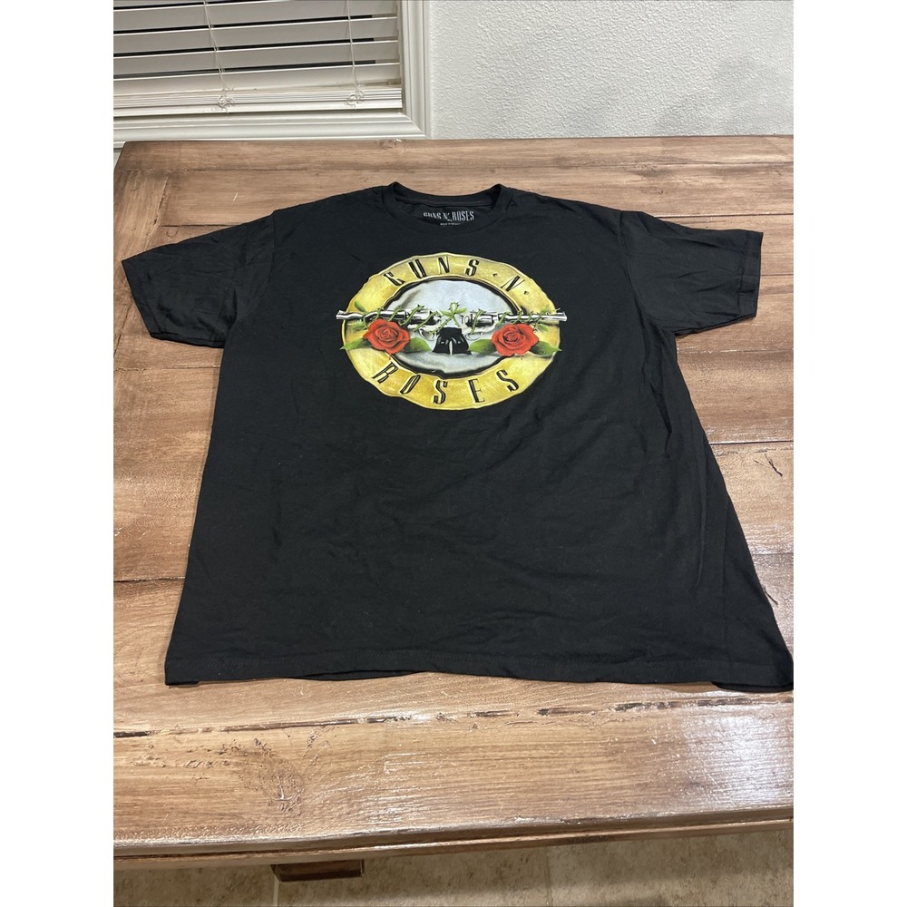 Guns N' Roses  Logo Tshirt. Size‎ XL Black